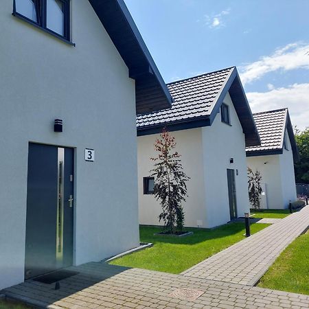 Domki Na Komandorskiej Dziwnów Esterno foto